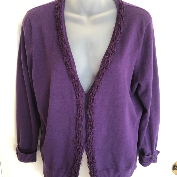 Lovely Purpose Cardigan - Picture 2 of 8